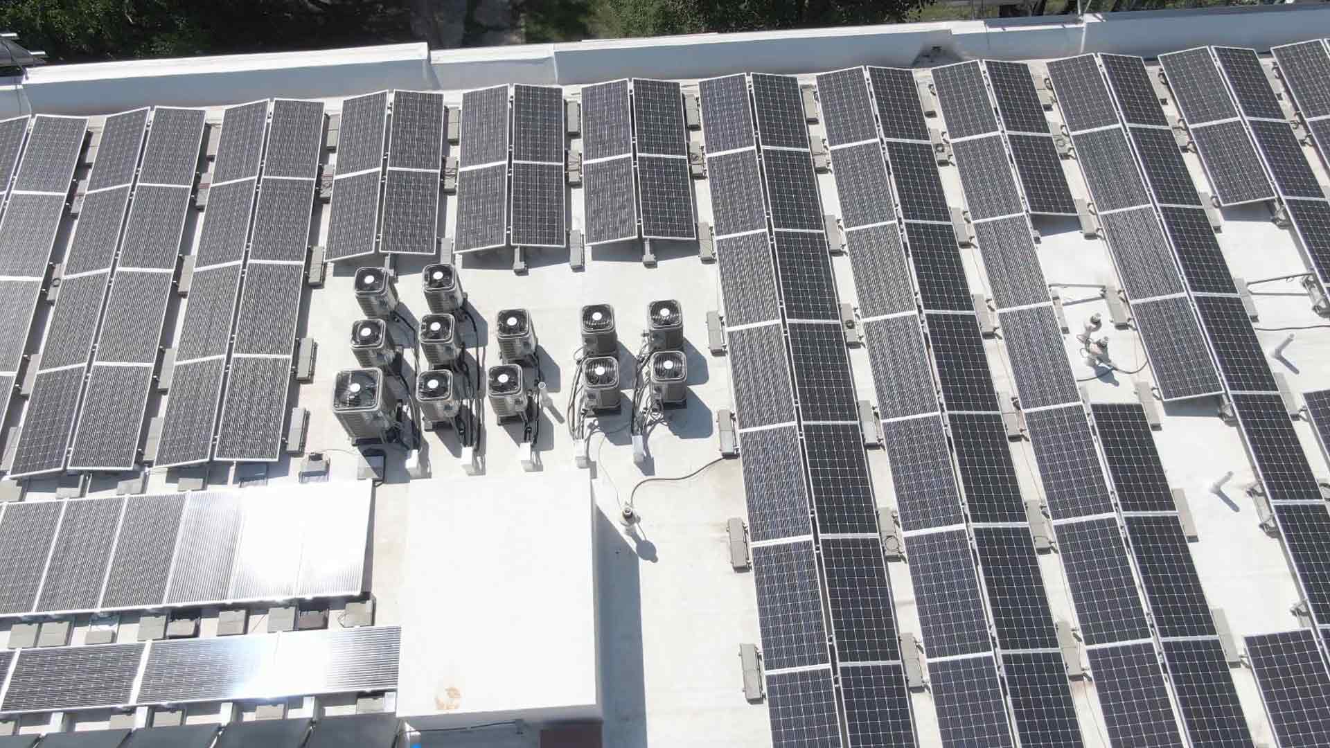 Ballastdach Solarhalterungen